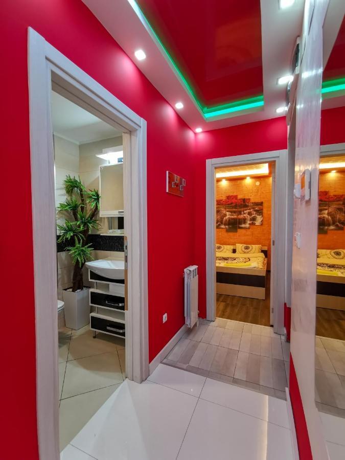شقة Spa Apartman Red Passion بلغراد المظهر الخارجي الصورة