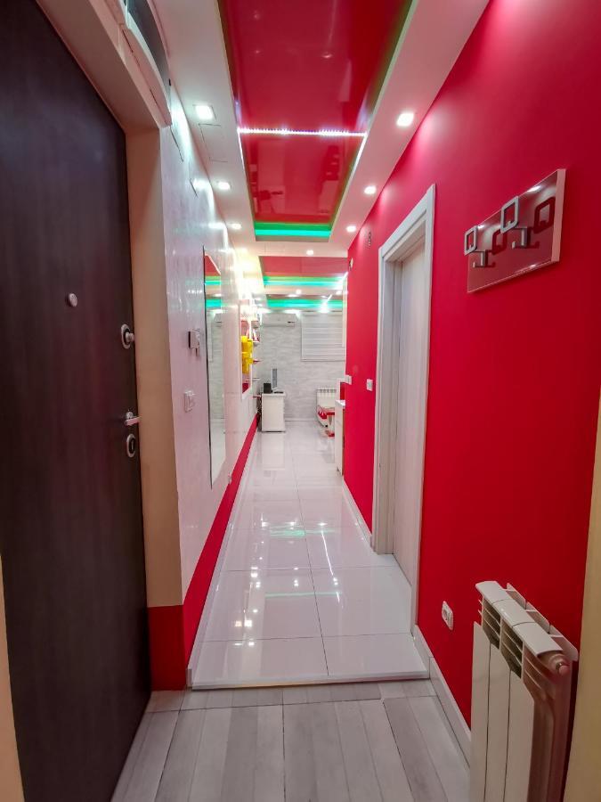 شقة Spa Apartman Red Passion بلغراد المظهر الخارجي الصورة