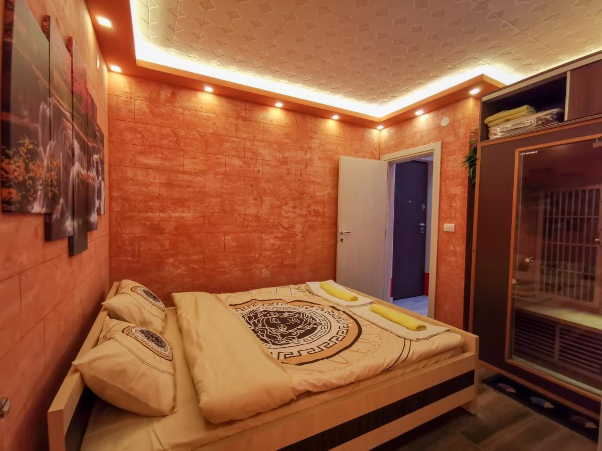 شقة Spa Apartman Red Passion بلغراد المظهر الخارجي الصورة